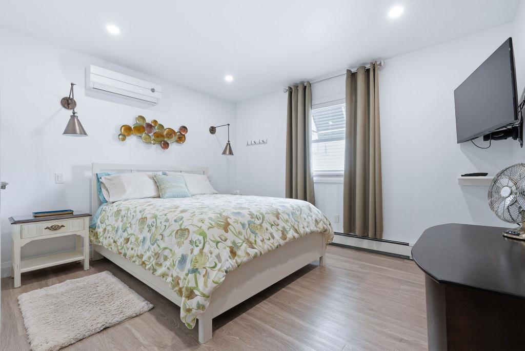Picture of Unit 5 - ONE BEDROOM