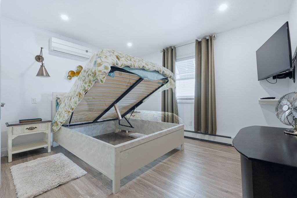 Picture of Unit 5 - ONE BEDROOM