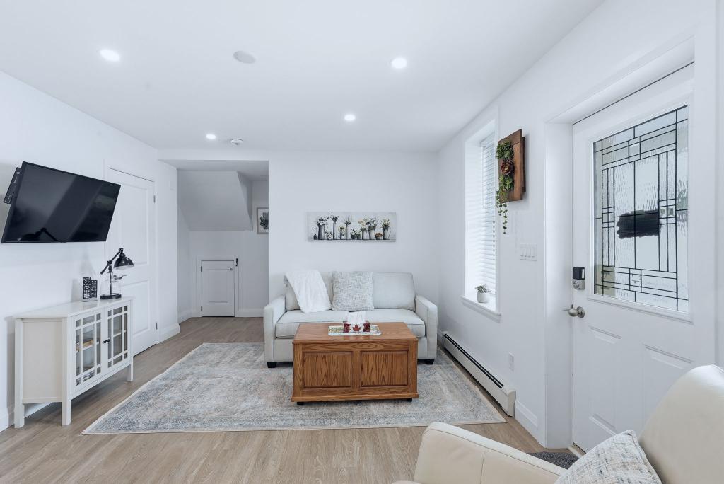 Picture of Unit 5 - ONE BEDROOM