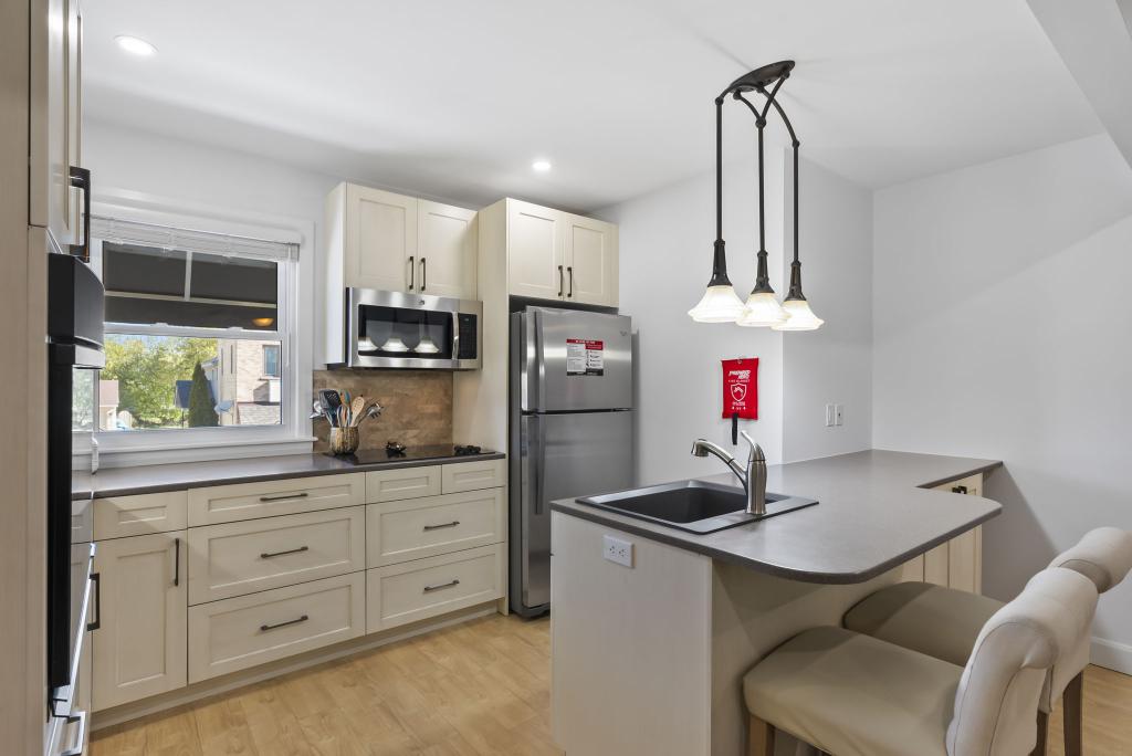 Picture of Unit 4A - SUITE